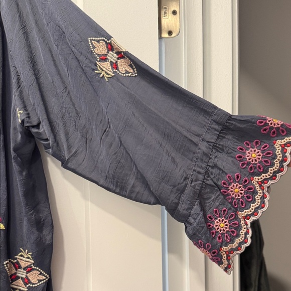 Embroidered Open Front Boho Cardigan in Charcoal with Floral Accents - Picture 3 of 7